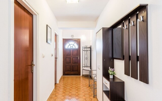 Apartment Hope