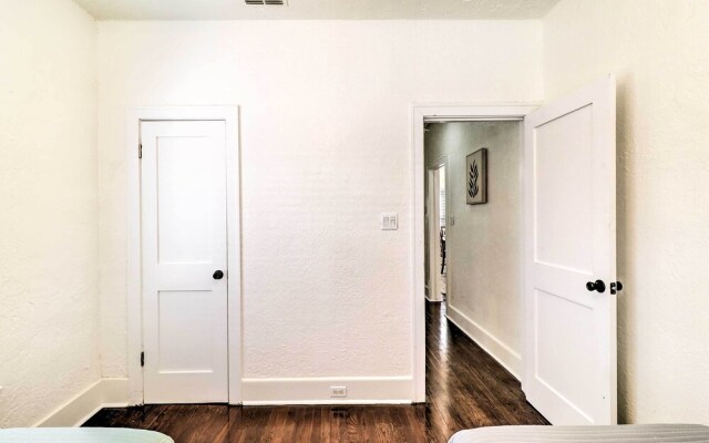 Stunning Jacksonville Getaway w/ Backyard!