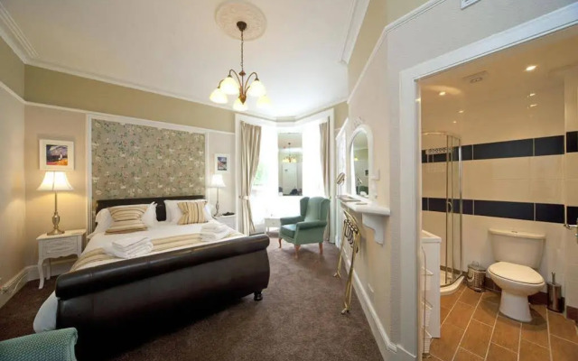 Mackays Guest House