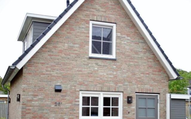 Luxe 4 persoons vakantiewoning vlakbij strand