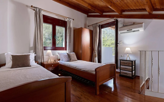 Okeanides Villas