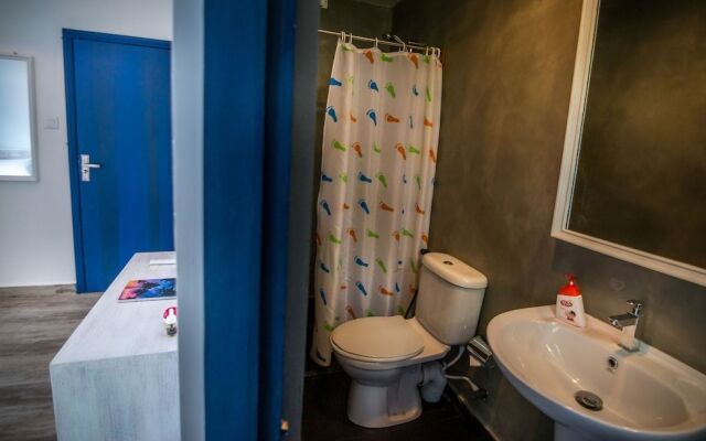Island Hostels