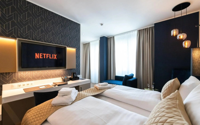 Best Western Premier Royal Blue
