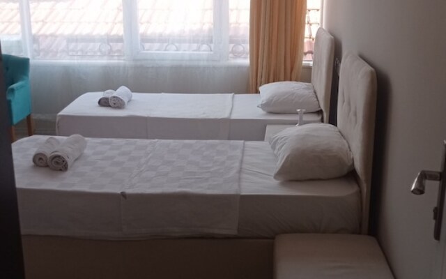 Helene Moonlight Otel