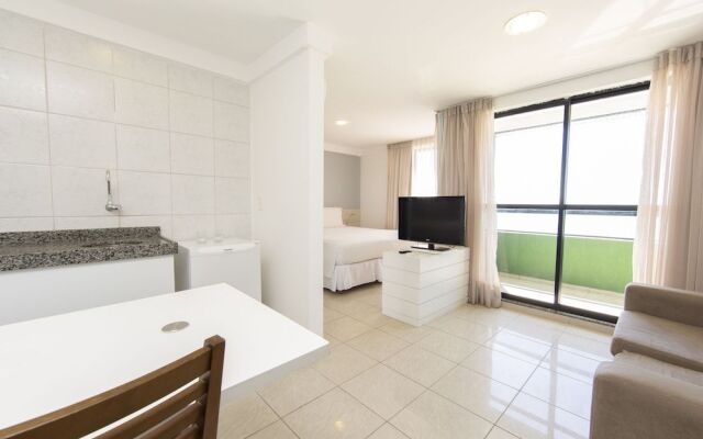 Flat Espaçoso para Casal em Areia Preta