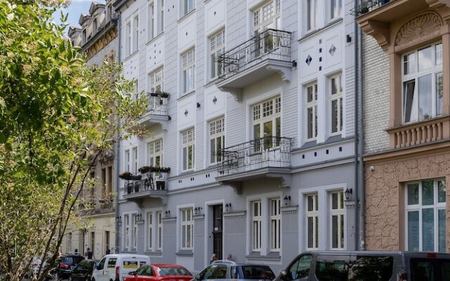 One Bedroom Air Conditioning by Renters