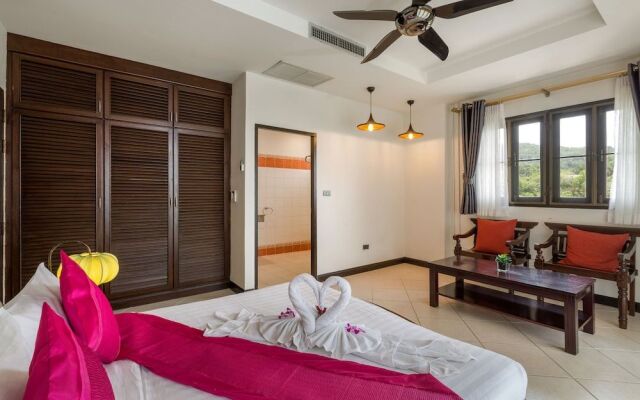 Grand Pool Villa