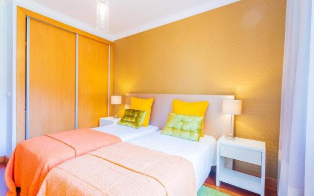 5 bedrooms in Privileged area with Ocean View