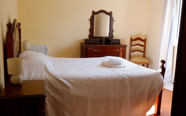 Casa Outeiro 99 Paredes de Coura