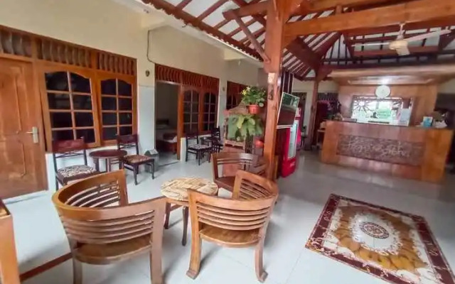 Puspo Nugroho Hotel