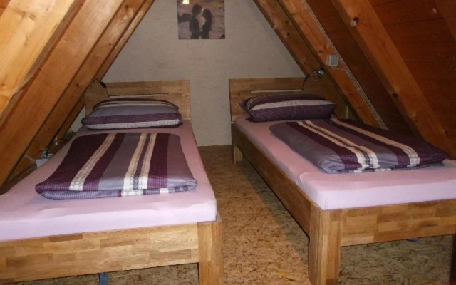 Pension/FeWo E. Tschernach