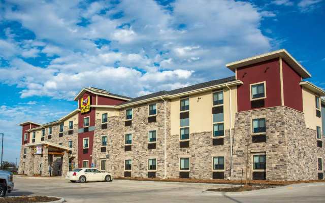 My Place Hotel Altoona IA