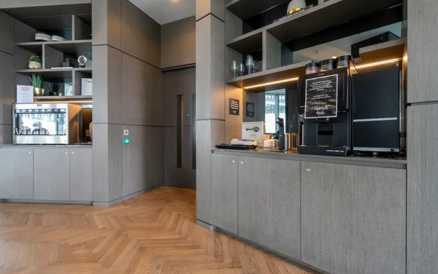 Stylish Two-bedroom Apartment in Canary Wharf