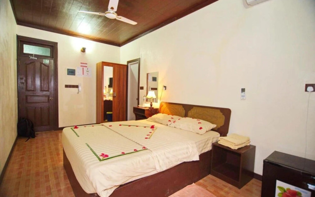 Kuri Beach View Inn Hotel