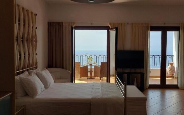 Cyan Studio Deluxe with Sea View - Free Parking