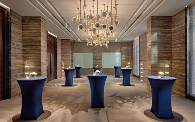 Movenpick Hotel Hanoi Centre