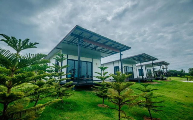 Mae On Village Resort