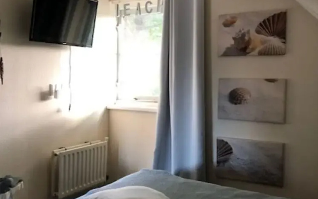 Holiday Home Near Beach