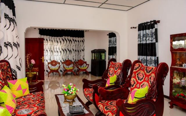Gloriya Mathews Family Guest House