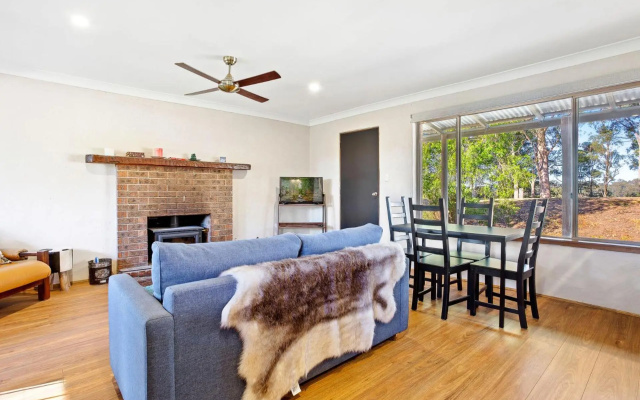 Braeside Cabin Three - Parsonsia – Balcony – Central Tilba