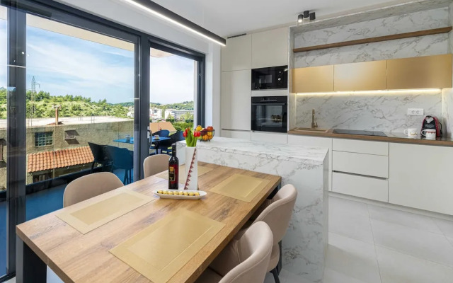 Tila Luxury Suite