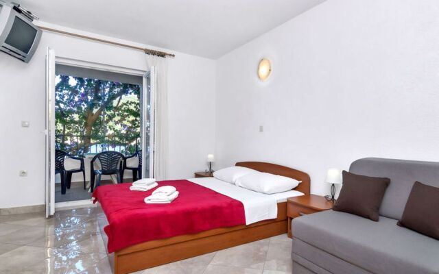 Apartment Rubin Hvar/Pokrivenik 22733