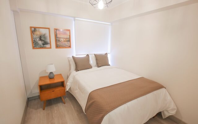 Trendy Host MID - Miraflores