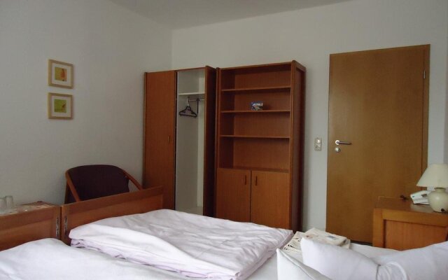 SKL Hotel Am Salbker See