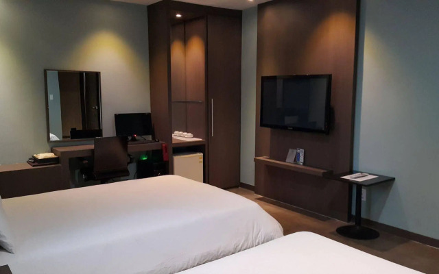Suwon Hotel Pacific 37