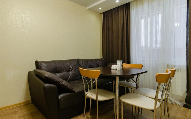 Krylia Apartment Bureau on Ivan Franko Street 7