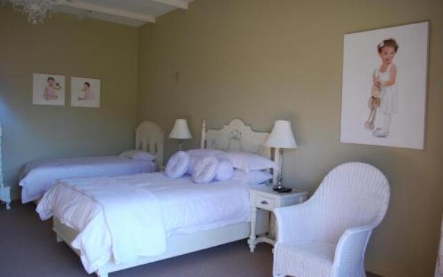 Olive Hill Country Lodge