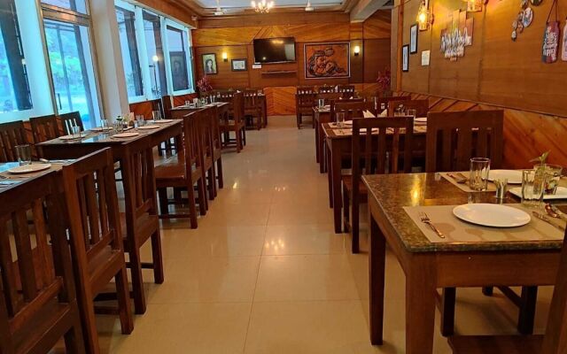 Chocolate Inn Rainforest Resort