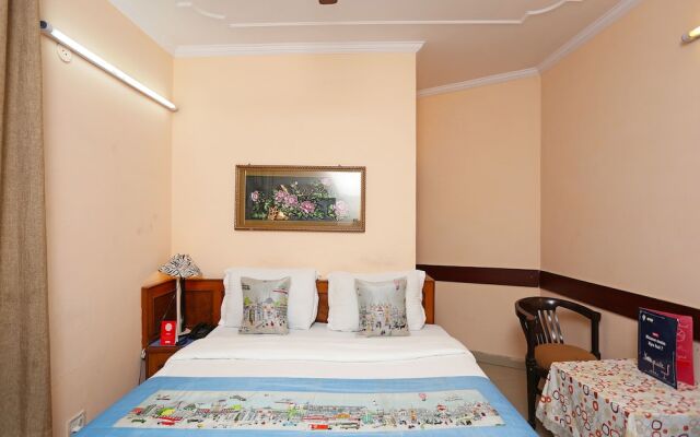 OYO 9301 Hotel RedBury