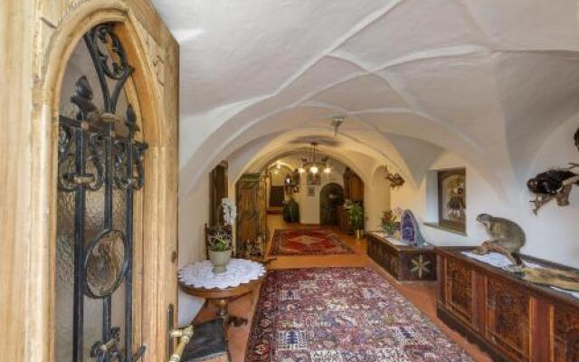 Anewandter Historic Hotel