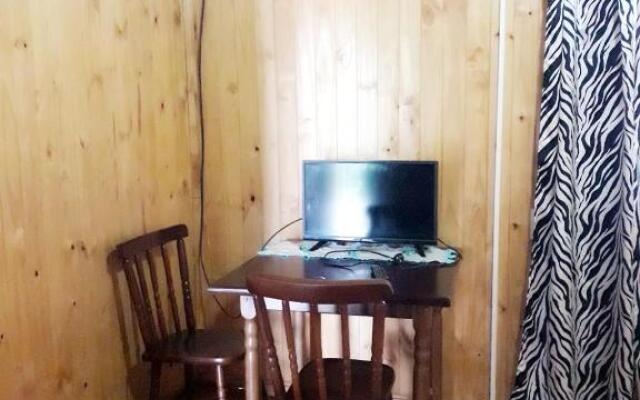 Residencial Azaleas Place Guest House