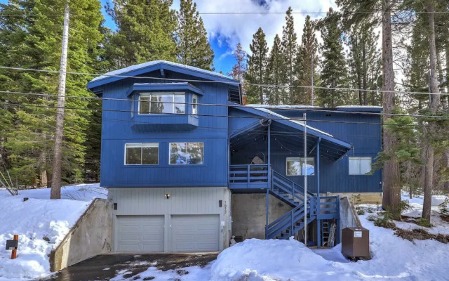 Southern Pines Arcade Games & Foosball for Kids!