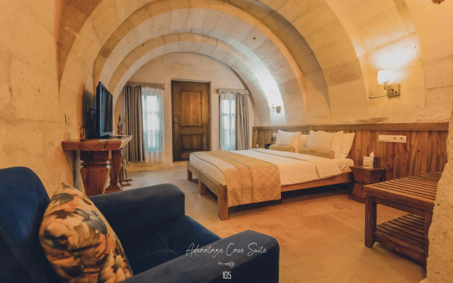 Nino Cave Suites