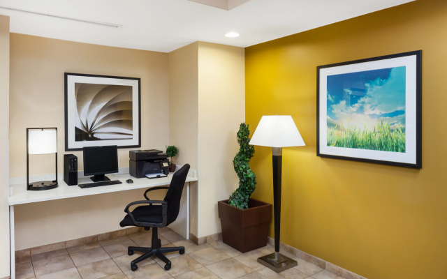 Candlewood Suites Aurora-Naperville by IHG