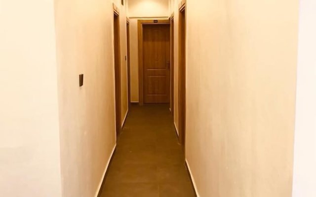 Skenyo Hotel & Apartments