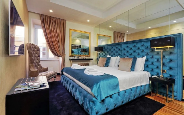 Trevi Diamond Luxury Suites & Jacuzzi