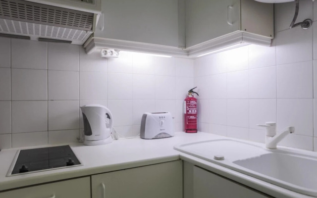 Rent4rest Estoril Beachfront Apartment - Studio
