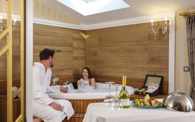 Elysium Deluxe Suites