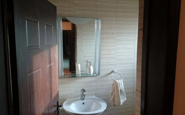 Dixie Suites
