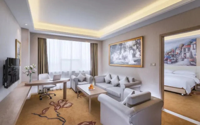 Vienna International Hotel (Chengdu Pidu Bailun Plaza)