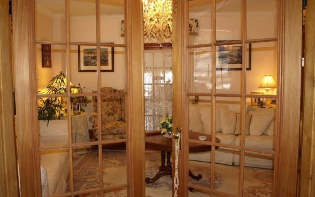 Delft Haus Bed & Breakfast