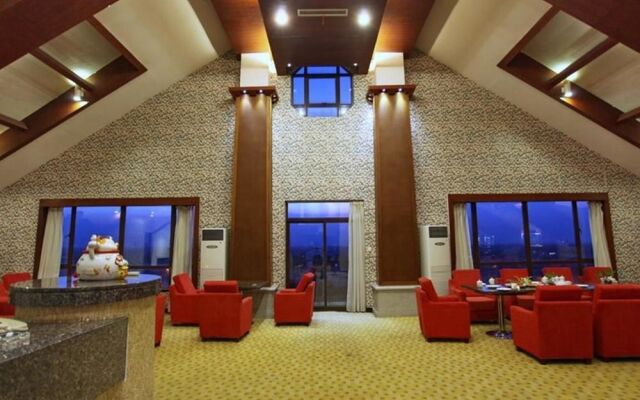 Gold Riverside Hotel