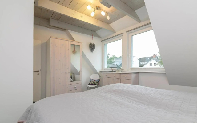 Oderstraße 10, Sommerwind