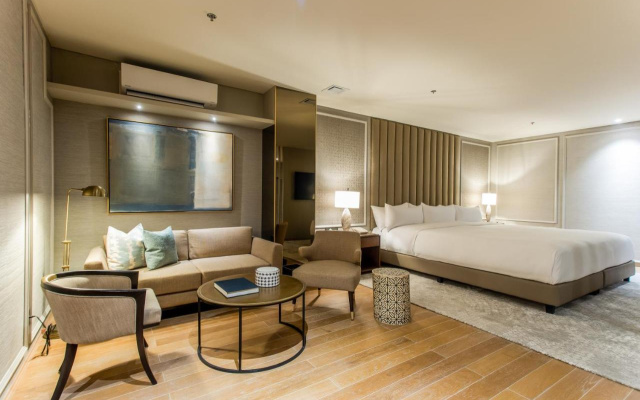 Brittany Hotel Villar City