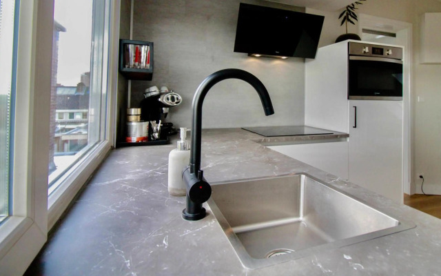 Beautiful penthouse near Rai and centre