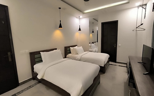 Zifan Hotel & Suites